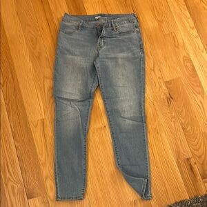 Stylish Blue Women's Skinny Jeans